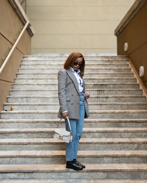 Printed Blazer With Straight Jeans