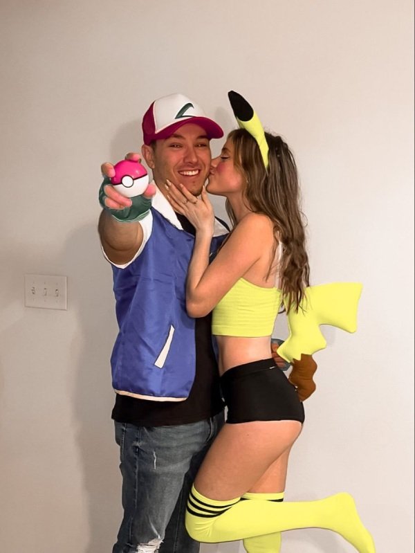 pokemon ash and Pickachu couples halloween costume
