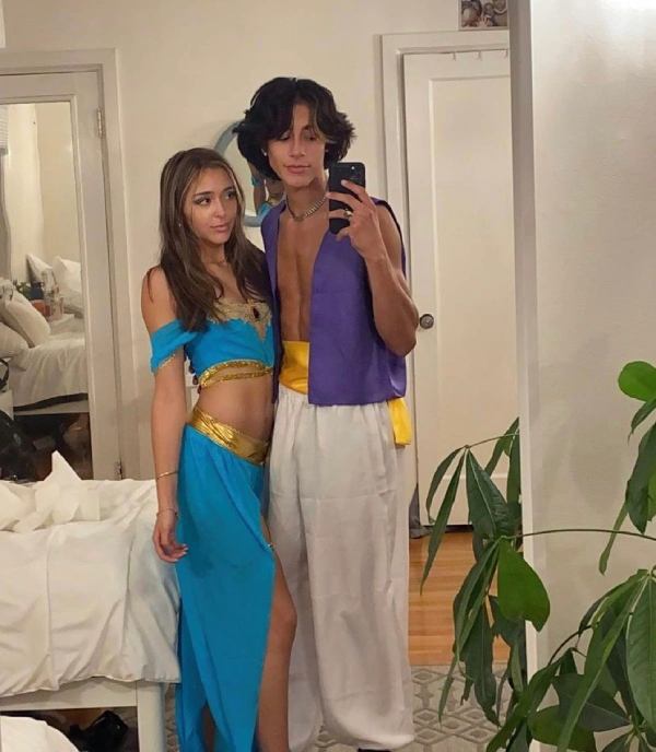 Jasmine and Aladdin couples costume