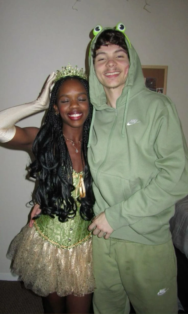 Cute couples halloween costume ideas 2026. Fun Princess and frog prince costume