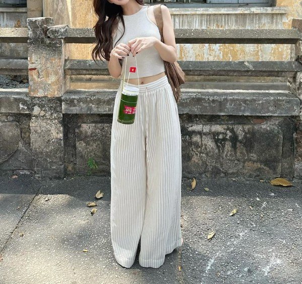 wide leg linen pants and tank top, classy summer look