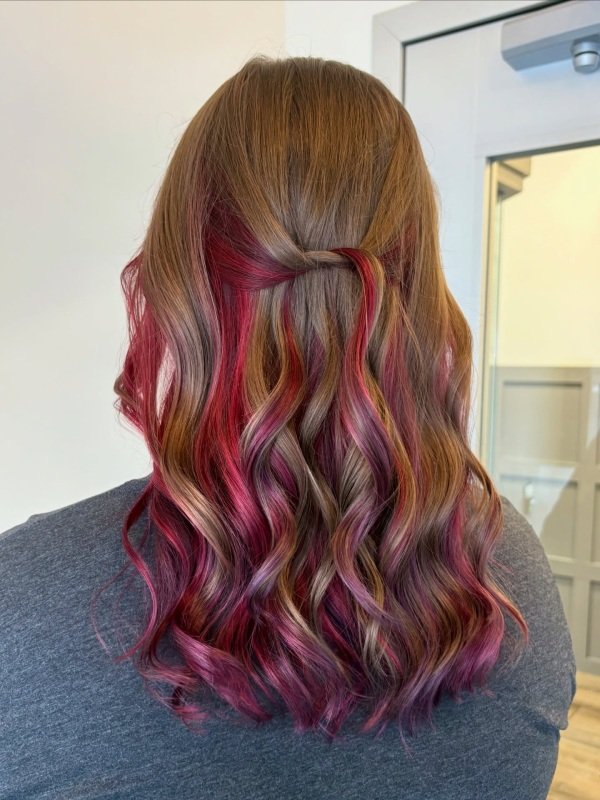 Peekaboo Highlights for Wavy Hair