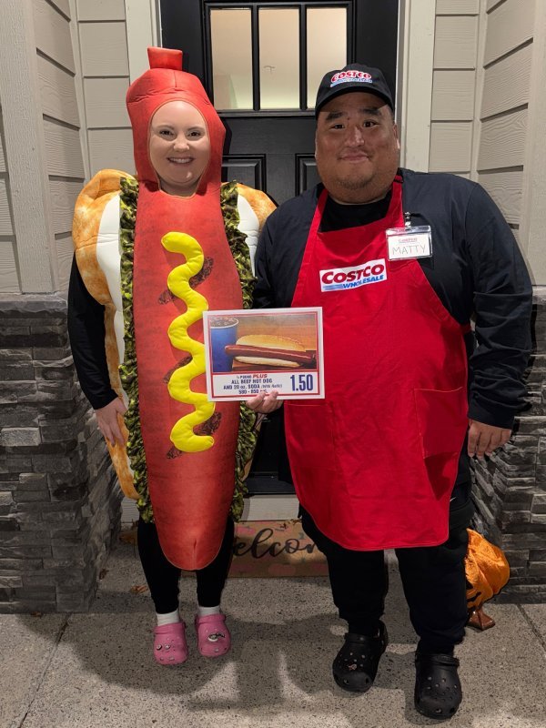 Costco and hotdog halloween couple costume look